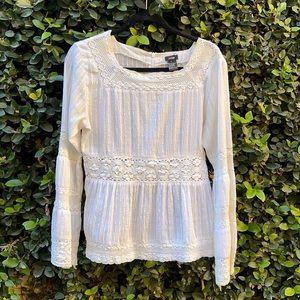 Marshmallowy White, Cotton-Poly blend w/ Crochet Details, Bell Sleeves, Blouse